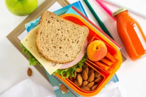 balanced nutrition in healthy lunchboxes